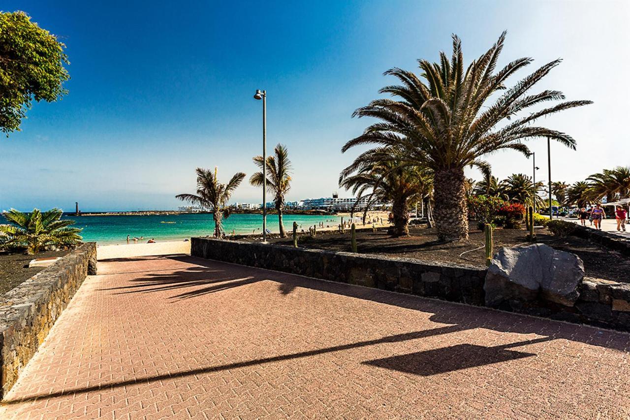 Vivienda Vacacional Buby Costa Teguise Eksteriør billede